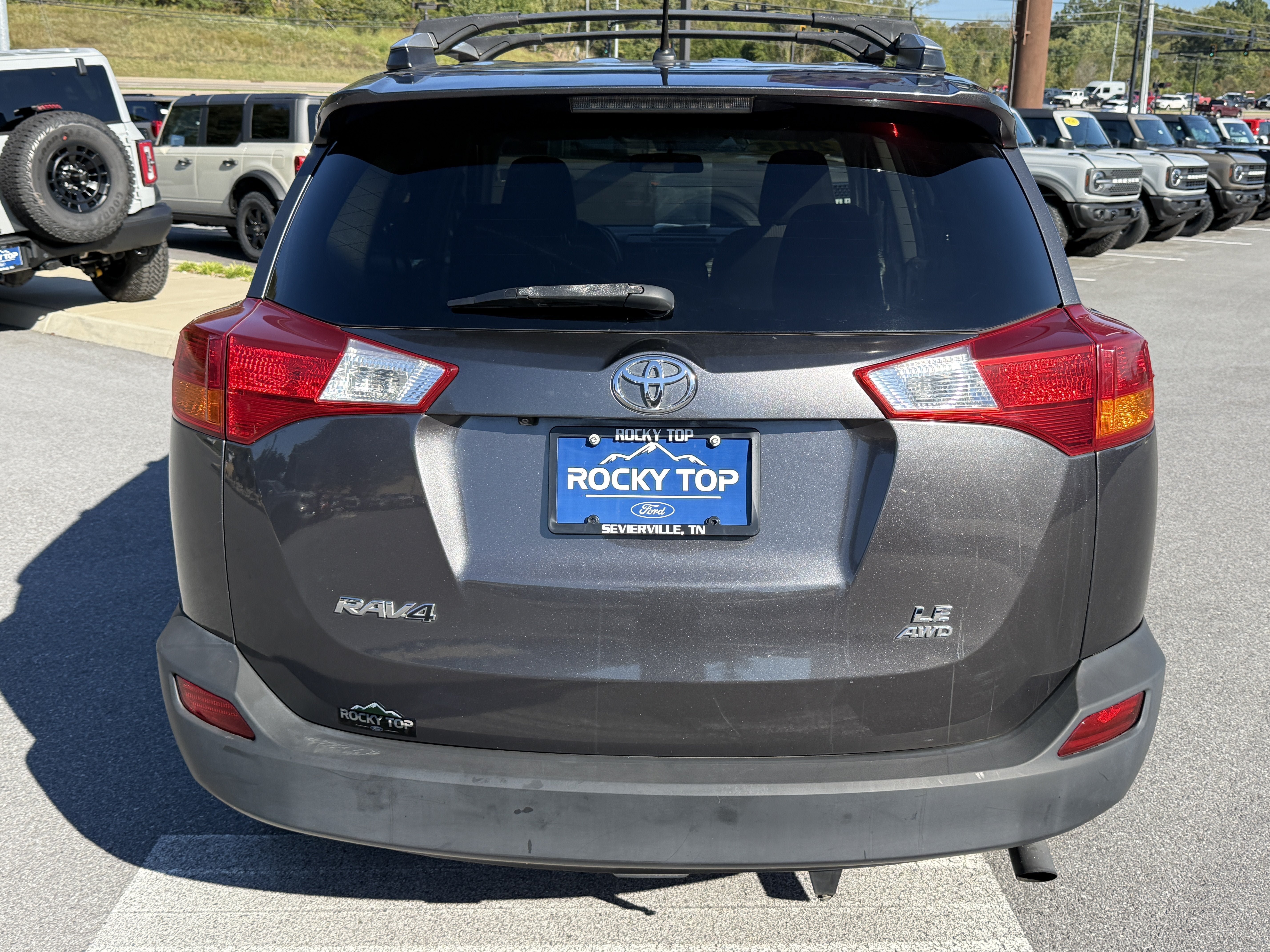 Used 2015 Toyota RAV4 LE AWD/4WD image 6