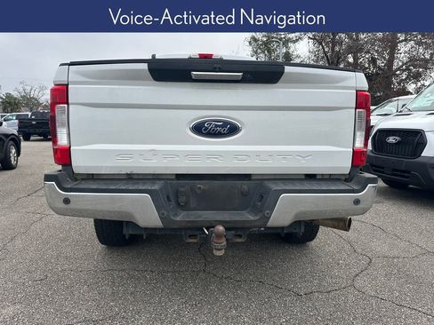 Used 2019 Ford F250 XLT w/ XLT Premium Package image 5