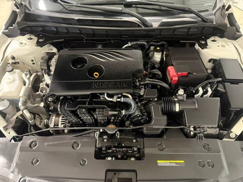 Used 2020 Nissan Altima 2.5 SL AWD/4WD image 18