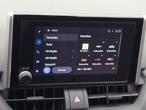 Used 2023 Toyota RAV4 LE image 25