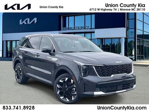 New 2026 Kia Sorento EX AWD/4WD image 1