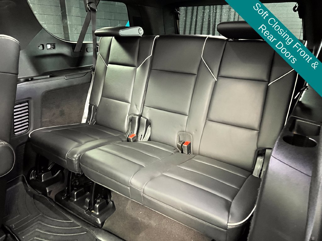 Used 2023 Cadillac Escalade ESV Sport w/ LPO, ONYX Package AWD/4WD image 22