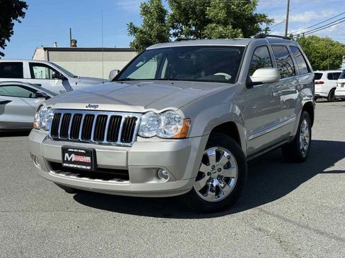 Used 2009 Jeep Grand Cherokee Limited image 3