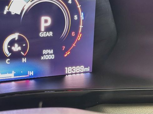 Used 2024 Chevrolet Colorado ZR2 w/ ZR2 Convenience Package III AWD/4WD image 8