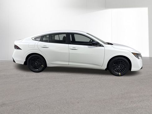 New 2026 Nissan Sentra SV w/ SV Convenience Package FWD image 35