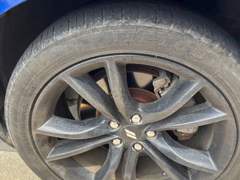 Used 2018 Dodge Challenger SXT Plus RWD image 52