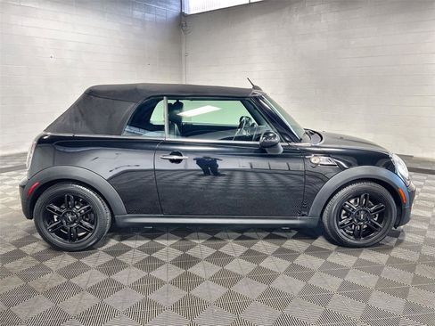 Used 2015 MINI Cooper S w/ Always Open Package image 6