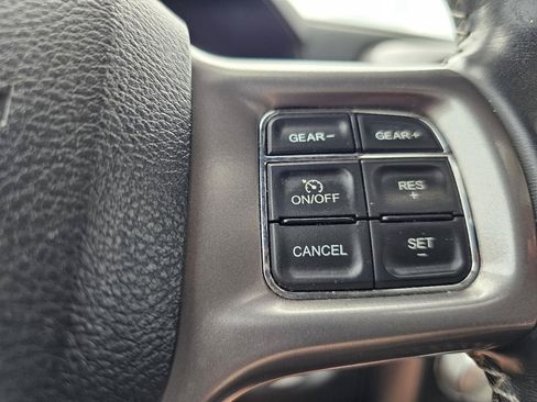 Used 2018 RAM 1500 Limited AWD/4WD image 11