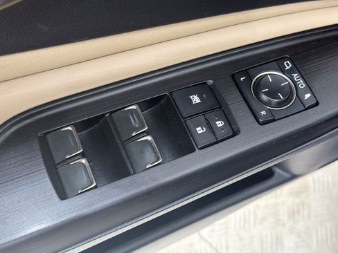 Used 2021 Lexus ES 350 w/ Premium Package FWD image 15