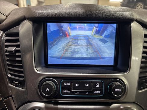 Used 2019 Chevrolet Tahoe LT image 26