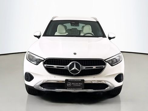 Used 2026 Mercedes-Benz GLC 300 4MATIC image 2