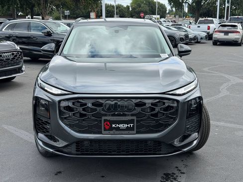 New 2026 Audi Q3 quattro 2.0T AWD/4WD image 4