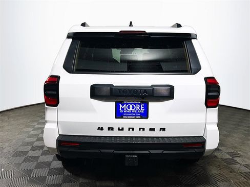 Certified 2025 Toyota 4Runner SR5 image 7