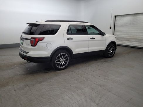 Used 2018 Ford Explorer Sport w/ Equipment Group 401A image 10