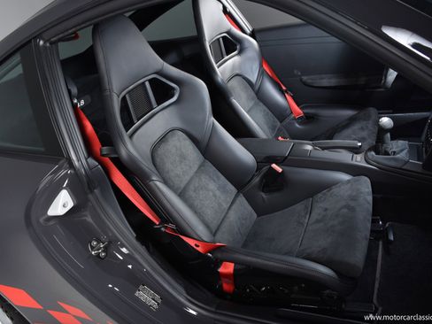 Used 2011 Porsche 911 GT3 RS image 29