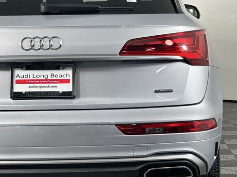 Used 2023 Audi Q5 2.0T Premium Plus w/ Premium Plus Package AWD/4WD image 16
