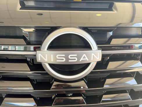 Used 2026 Nissan Pathfinder SL w/ Cargo Package FWD image 33