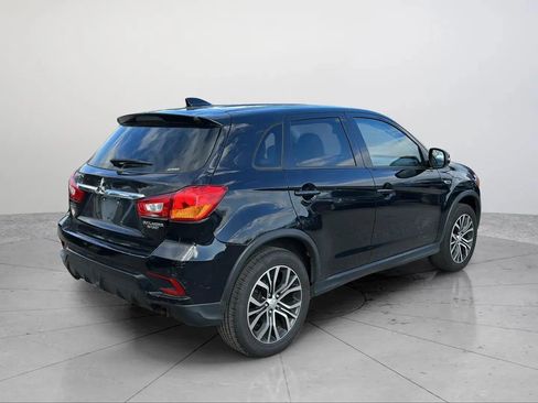 Used 2018 Mitsubishi Outlander Sport LE image 5