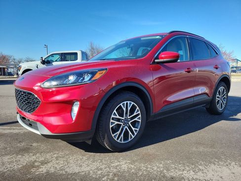 Certified 2020 Ford Escape SEL AWD/4WD image 2
