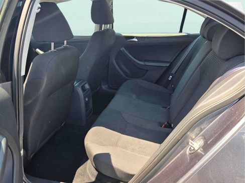 Used 2015 Volkswagen Jetta S FWD image 11