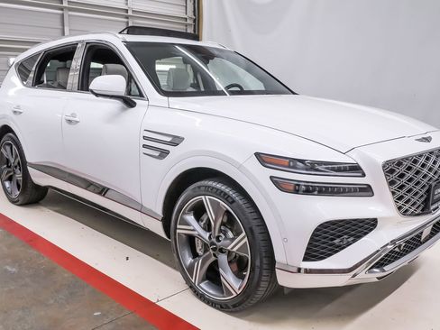 Used 2025 Genesis GV80 3.5T Prestige AWD/4WD image 5