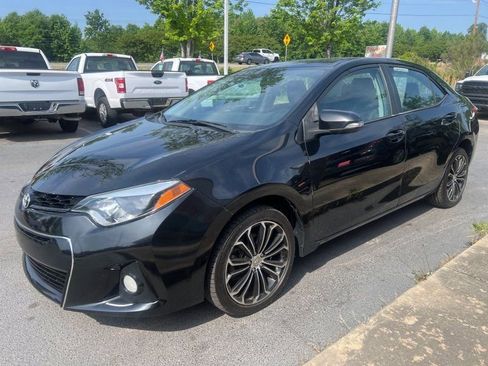 Used 2016 Toyota Corolla S FWD image 3