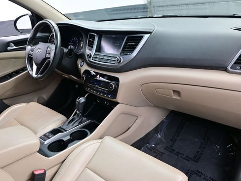 Used 2016 Hyundai Tucson Limited w/ Option Group 03 image 14