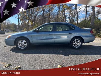 Used 2005 Ford Taurus SE