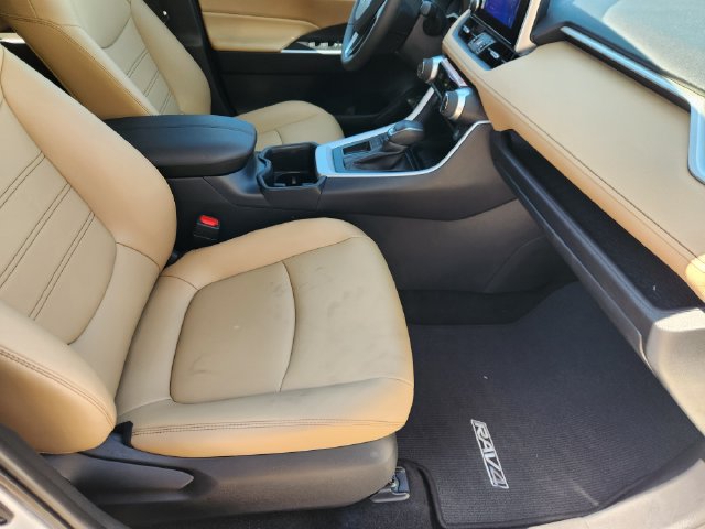 Certified 2025 Toyota RAV4 XLE Premium FWD image 14