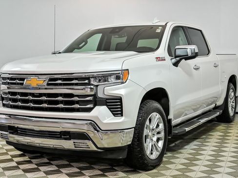 Used 2022 Chevrolet Silverado 1500 LTZ w/ LTZ Convenience Package II image 5
