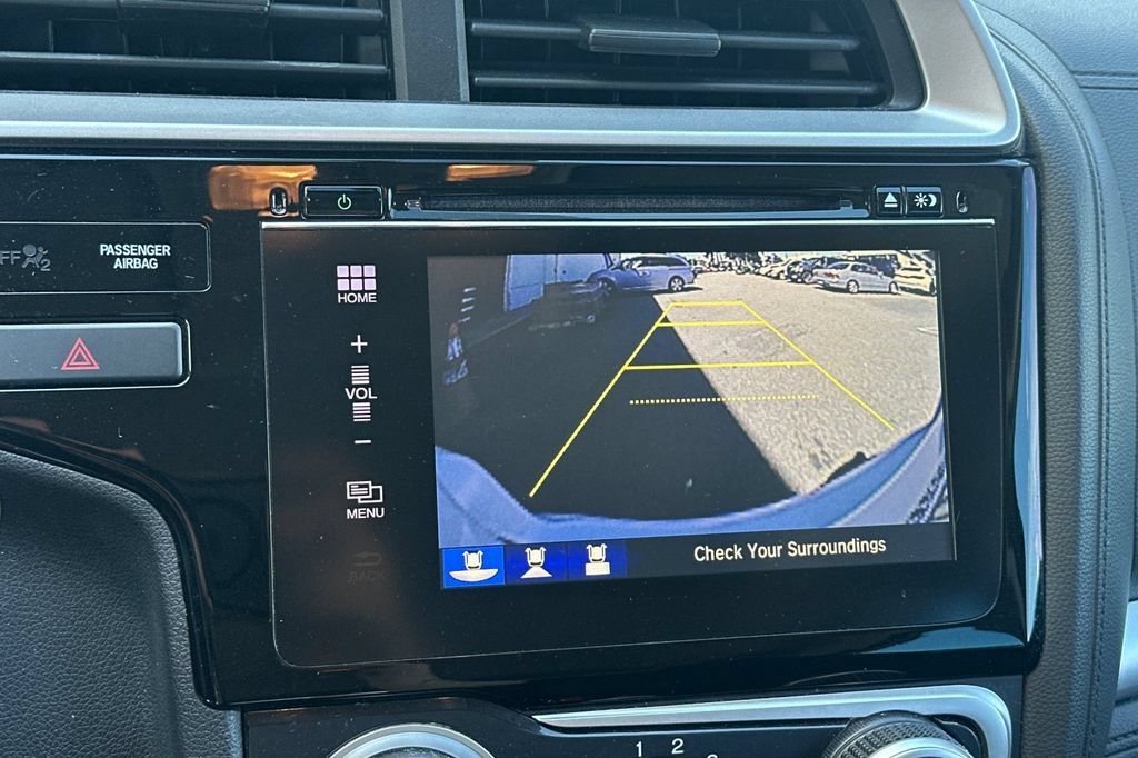 Used 2017 Honda Fit EX image 18
