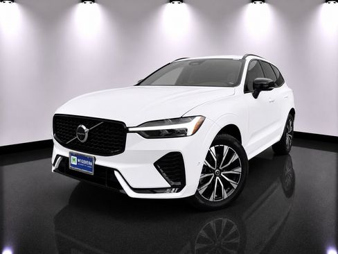 Used 2024 Volvo XC60 B5 Plus w/ Protection Package Premier AWD/4WD image 1