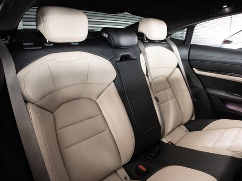 Certified 2024 Porsche Taycan 4S AWD/4WD image 6