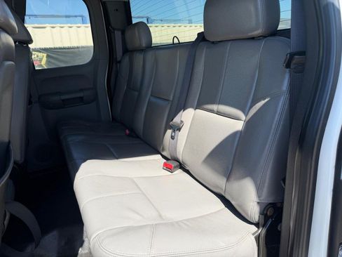 Used 2008 GMC Sierra 2500 W/T RWD image 20