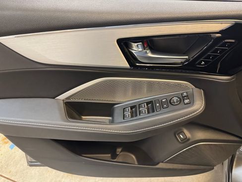 Certified 2023 Acura MDX SH-AWD w/ Technology Package image 28