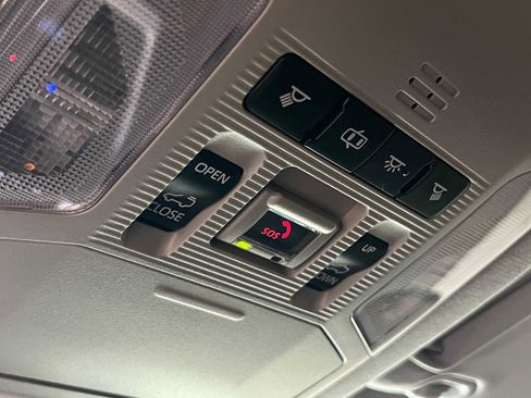 Certified 2020 Toyota RAV4 TRD Off-Road image 28