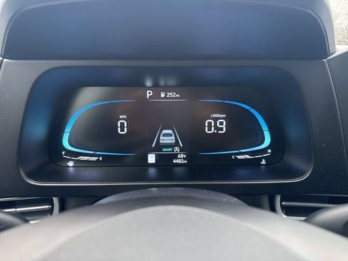Certified 2026 Hyundai Elantra SE FWD image 20