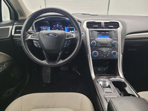 Used 2018 Ford Fusion S image 22