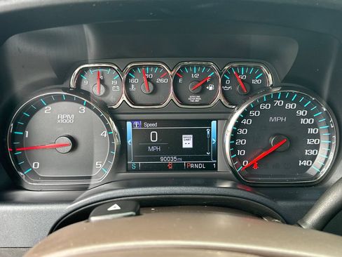 Used 2019 Chevrolet Silverado 2500 High Country w/ Duramax Plus Package AWD/4WD image 27