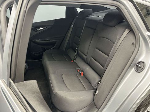 Used 2024 Chevrolet Malibu LT FWD image 11