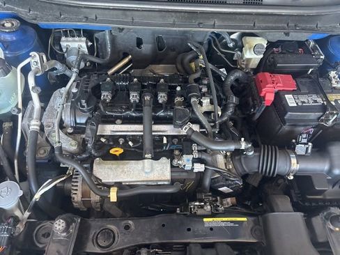 Used 2022 Nissan Kicks SR FWD image 21