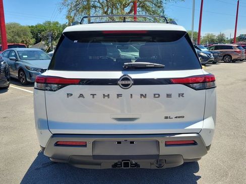 New 2026 Nissan Pathfinder SL AWD/4WD image 3