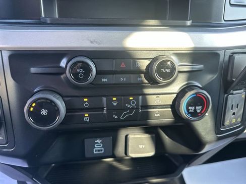 Used 2025 Ford F250 XLT image 18