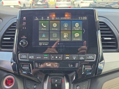 Certified 2023 Honda Odyssey EX-L image 16