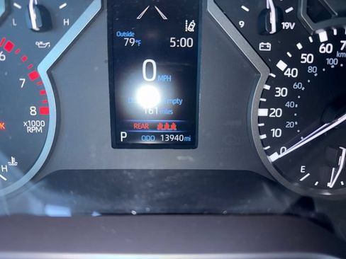 Used 2024 Toyota Tundra SR5 w/ SR5 Premium Package AWD/4WD image 21