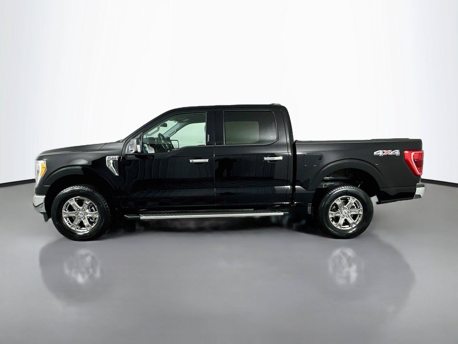 Used 2023 Ford F150 XLT w/ Equipment Group 302A High AWD/4WD image 8