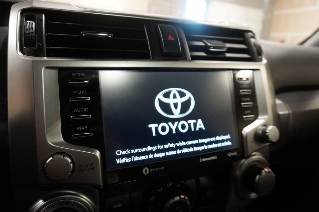 Used 2021 Toyota 4Runner SR5 Premium w/ Moonroof Package AWD/4WD image 12