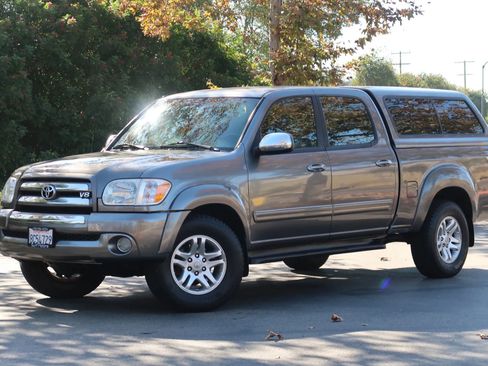 Used 2006 Toyota Tundra SR5 image 2