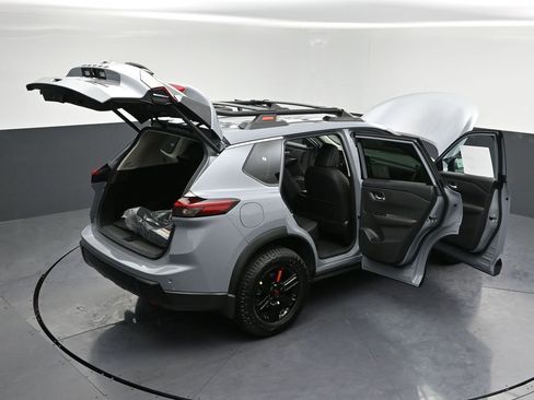 New 2026 Nissan Rogue SV w/ Rock Creek Premium Package image 34