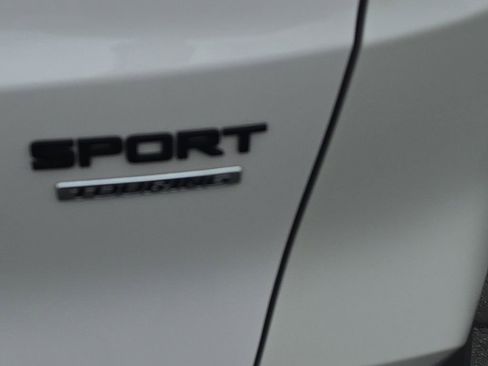Used 2025 Honda CR-V Sport Touring image 9